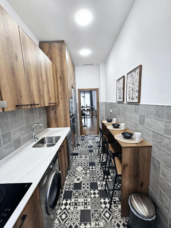 Charlot Center Apartment II لقنت المظهر الخارجي الصورة